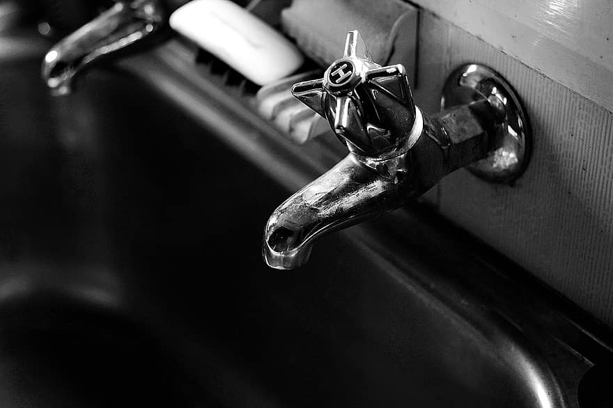 How to Tighten Kitchen Faucet Nut under Sink