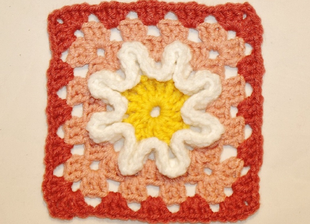 How to Join Granny Squares with Double Crochet