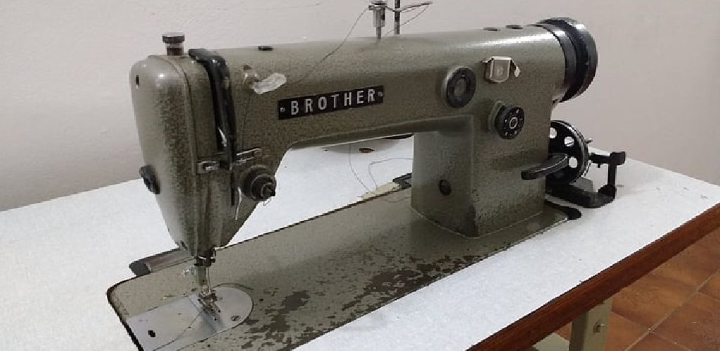 How to Thread a White Rotary Sewing Machine