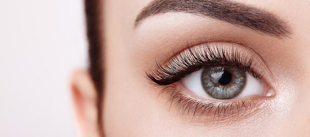 How To Fix Bent Eyelashes