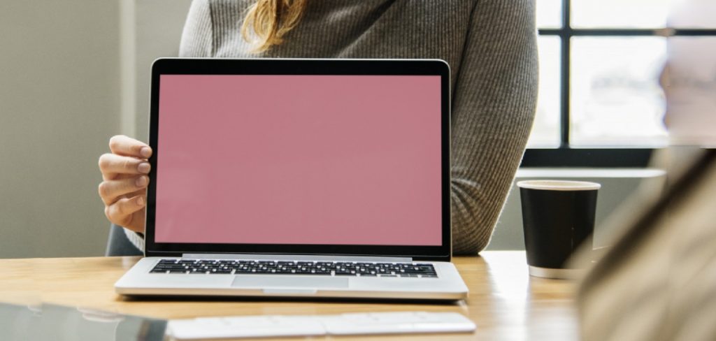 How to Fix Pink Screen on Laptop