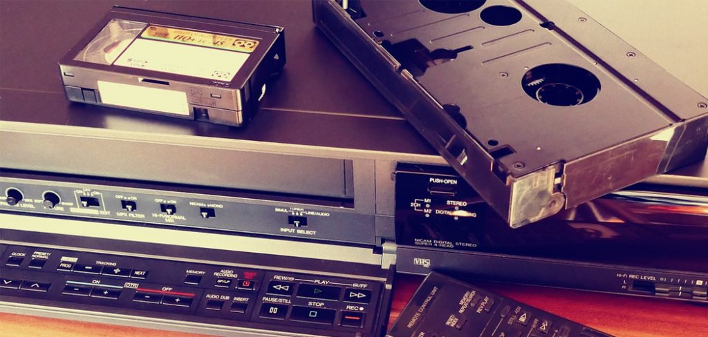 How to Fix a VCR That Won't Play