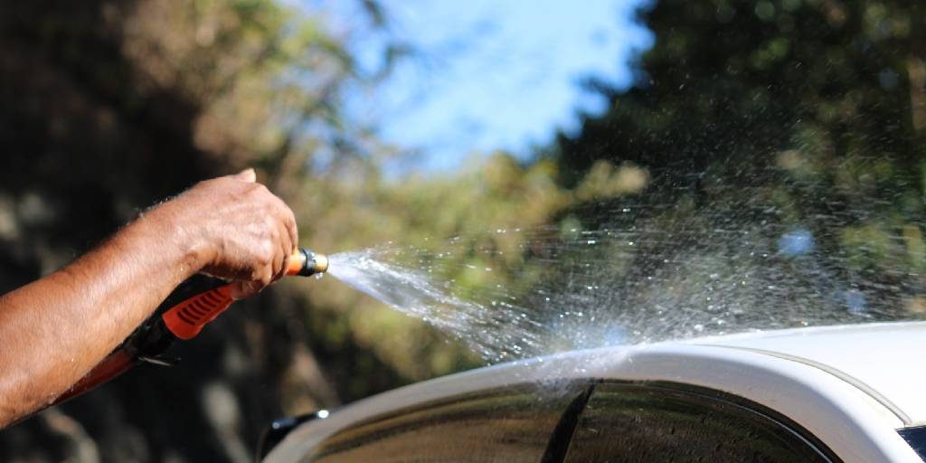 how to remove tree sap from car without damaging paint