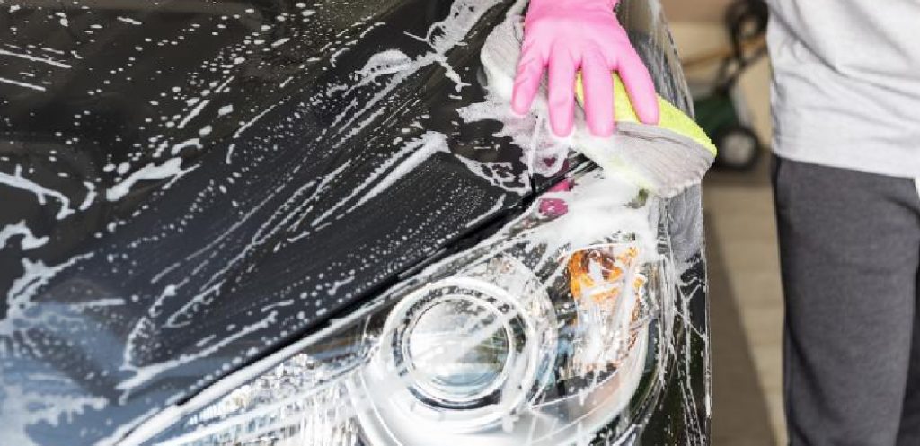 How to Remove Tree Sap From Car Rubbing Alcohol