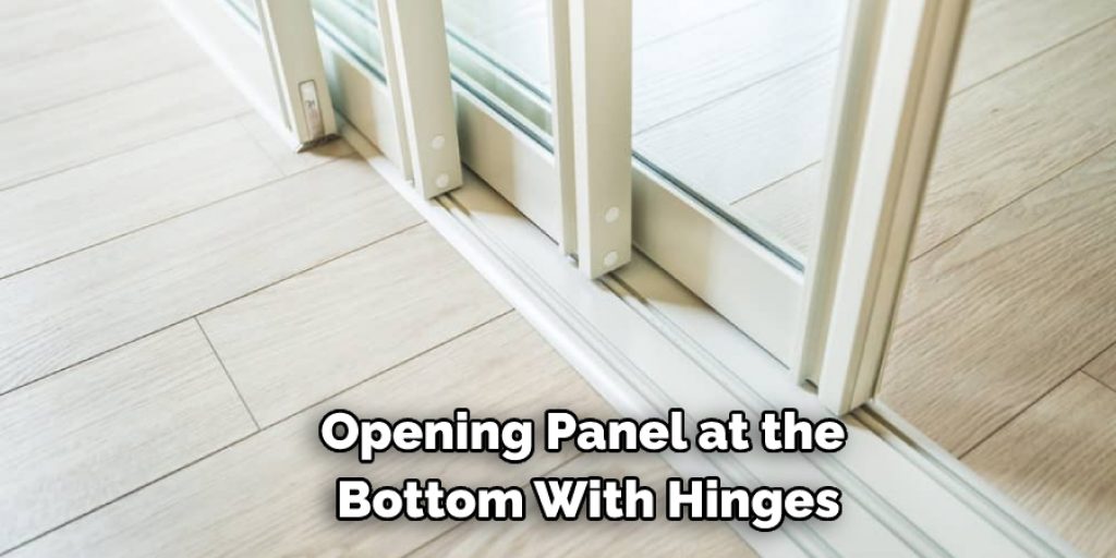 Opening Panel at the Bottom With Hinges