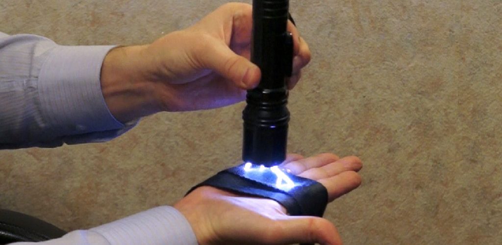 how to make a taser out of a flashlight