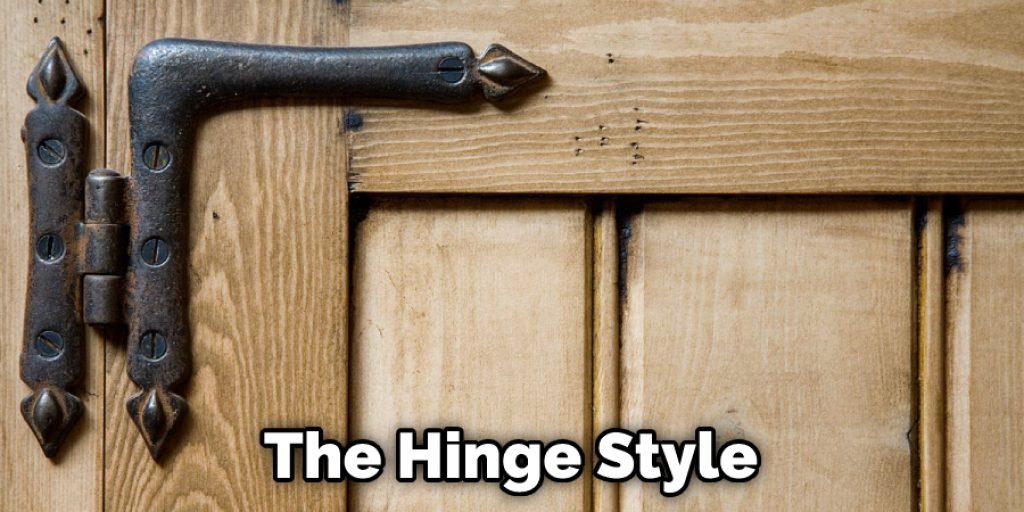 The Hinge Style