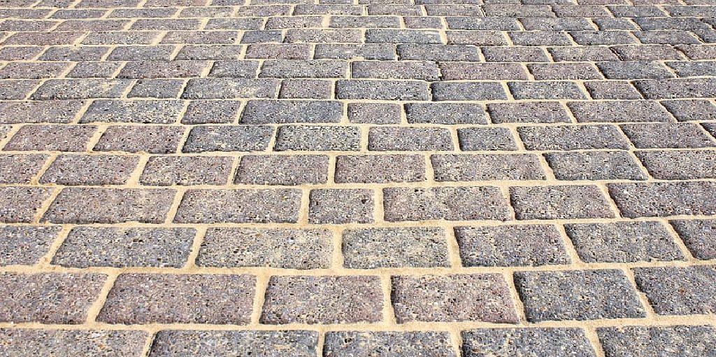 How to Clean Unsealed Brick Floors