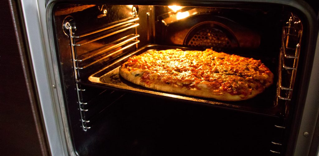 How to Cook Pizza in a Toaster Oven