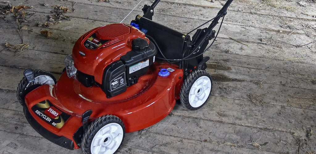 How to Start an Electric Lawn Mower