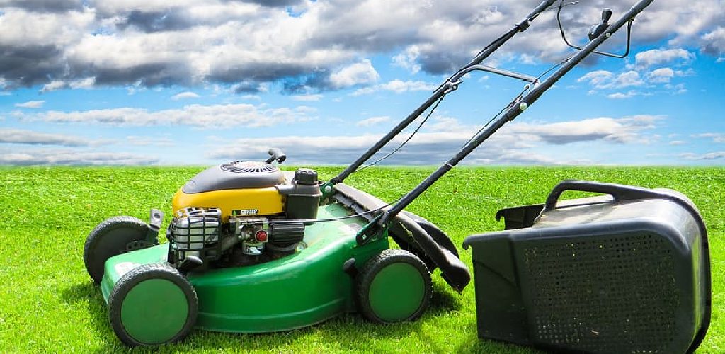 How to Start a Lawn Mower After Winter