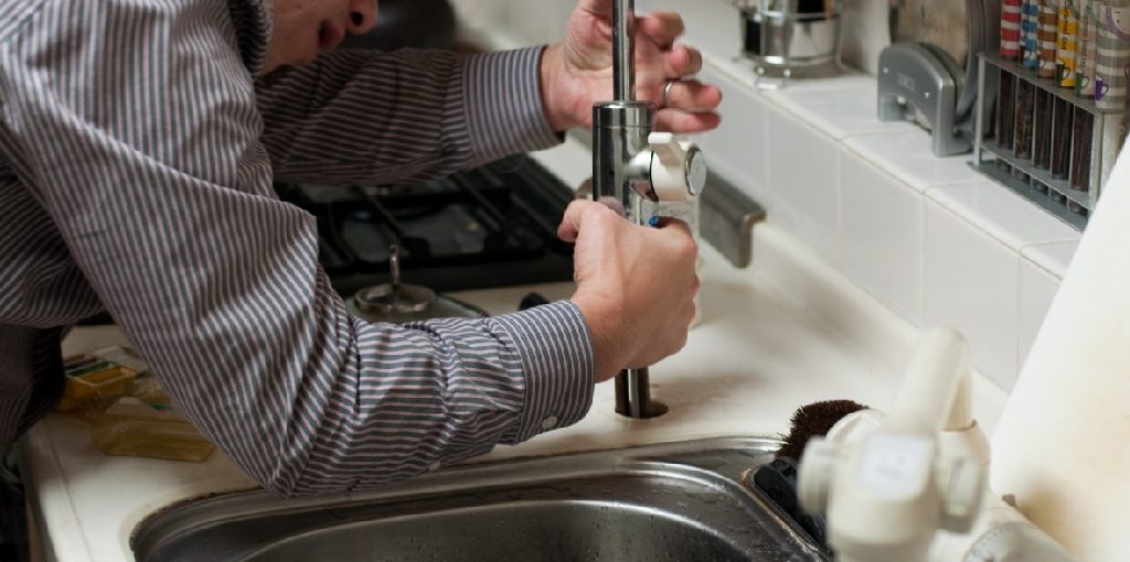 How to Remove Kitchen Faucet Without Basin Wrench