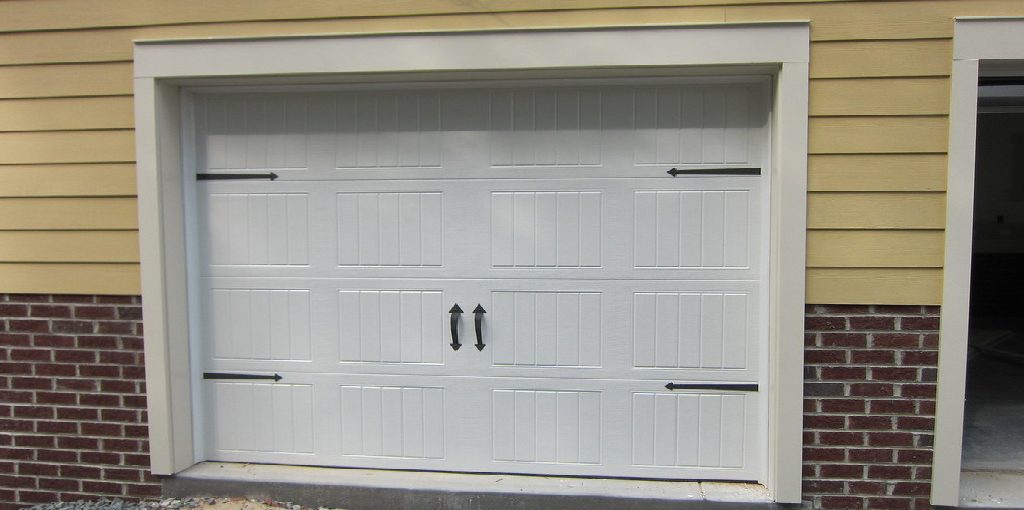 How to Build a Garage Door Panel