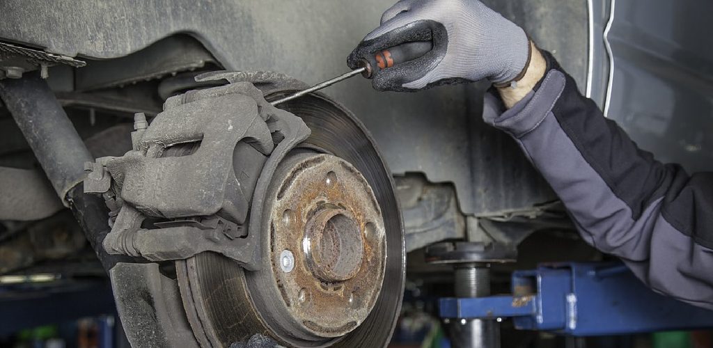 how to check brake pads thickness without removing wheel