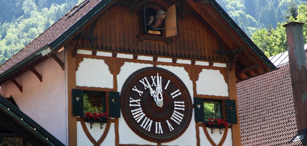 How to Slow Down a Cuckoo Clock	