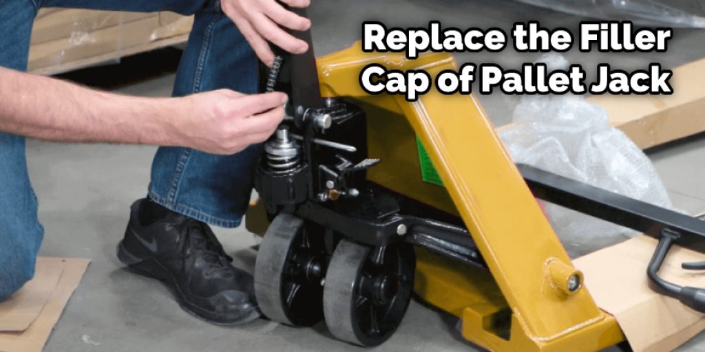 Replace the Filler Cap of Pallet Jack