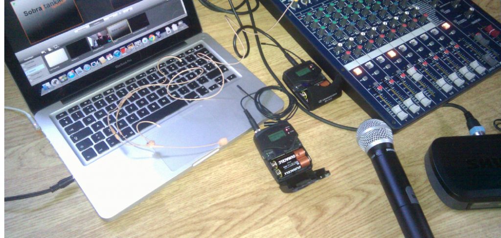 How to Connect Wireless Microphone Receiver to Mixer