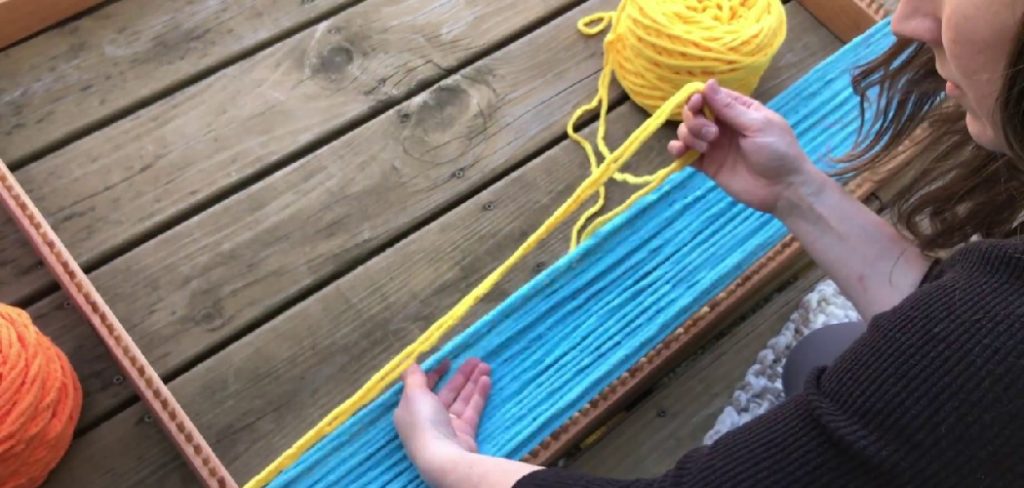 How to Build an Adjustable Rug Weaving Loom
