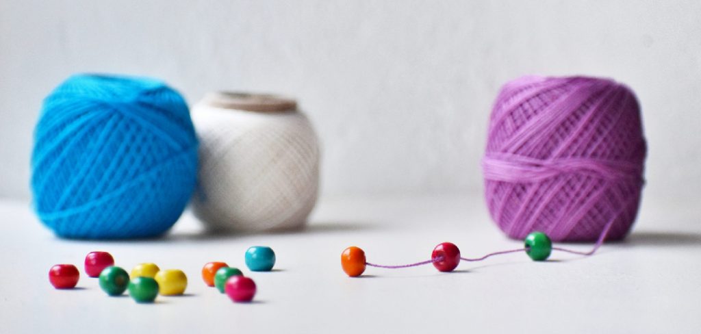How to String Beads with Thread