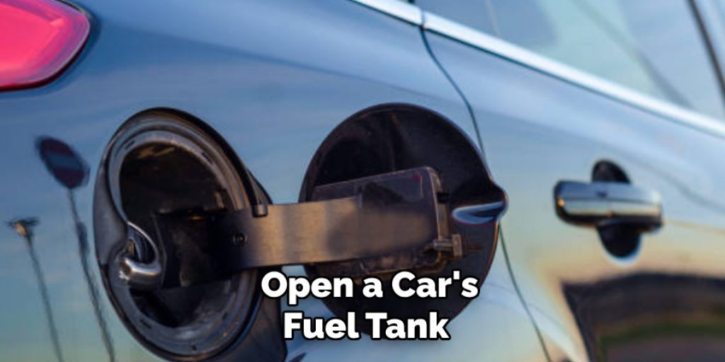  Open a Car's Fuel Tank