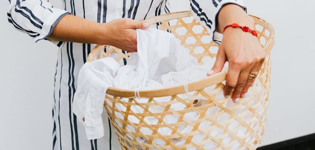 How to Make a Lining for a Basket