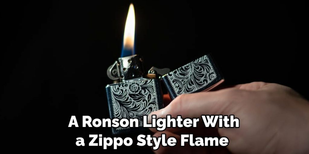 A Ronson Lighter With a Zippo Style Flame