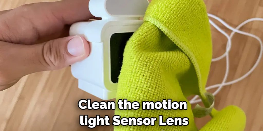 Clean the motion light Sensor Lens