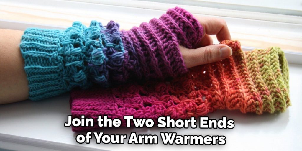 Join the Two Short Ends of Your Arm Warmers