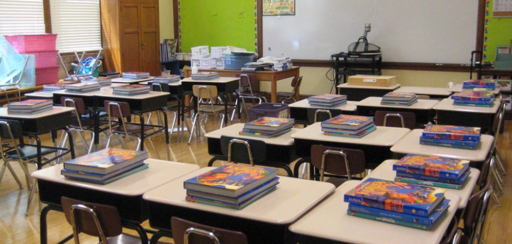 How to Set up Desks in a Classroom