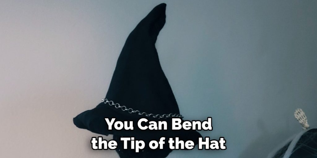 You Can Bend the Tip of the Hat