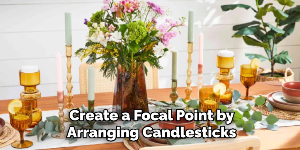 Create a Focal Point by Arranging Candlesticks