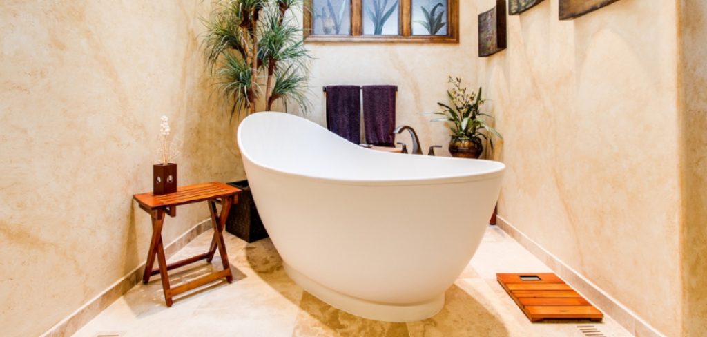 How to Decorate Around a Jacuzzi Tub