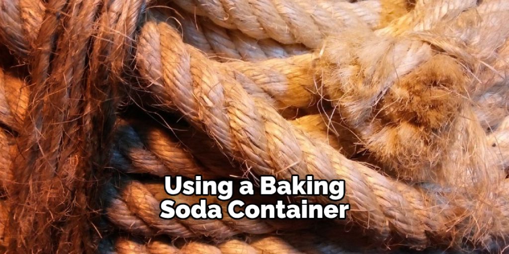 Using a Baking Soda Container