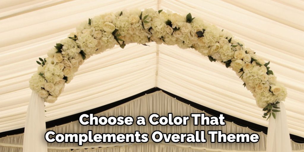 Choose a Color That Complements Overall Theme