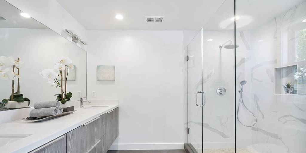 How to Adjust a Frameless Pivot Glass Shower Door