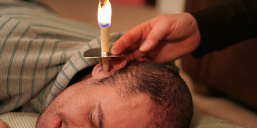 How to Make Ear Candle