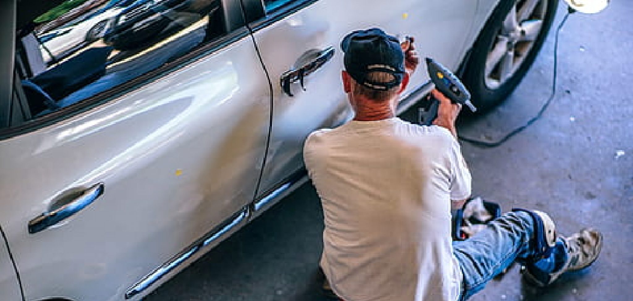 How To Fix A Car Door That Won't Open From The Outside | 7 Steps (2024)