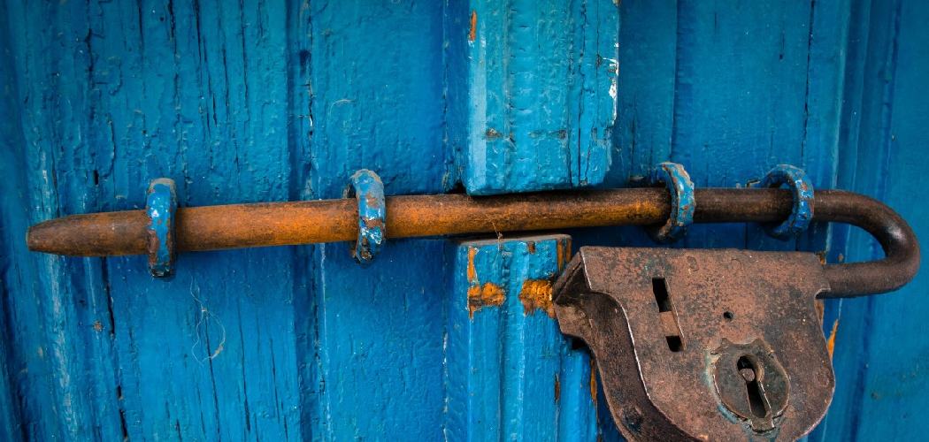 How to Open a Door When the Handle Is Broken