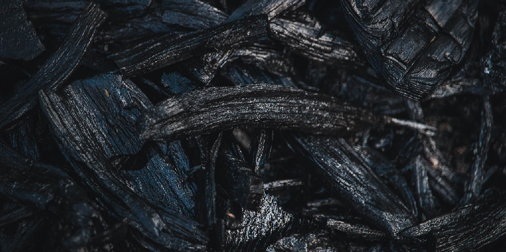 How to Make Graphite From Charcoal