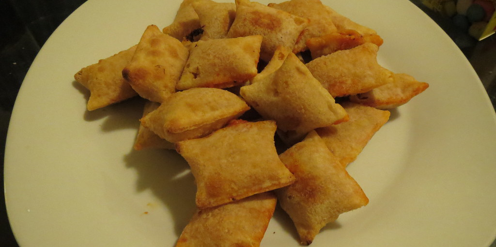 How to Make Pizza Rolls Crispy in the Microwave