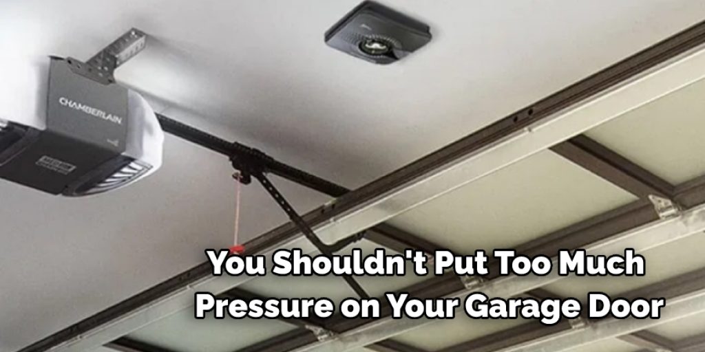 Mistakes to Avoid When Adjusting Garage Door