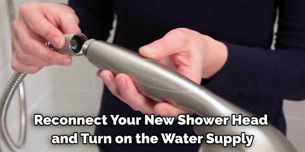 How Do You Remove a Water Pressure Regulator From a Shower Head