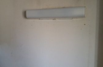 How to Remove Bathroom Light Cover