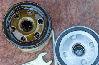 How to Remove a Destroyed Oil Filter