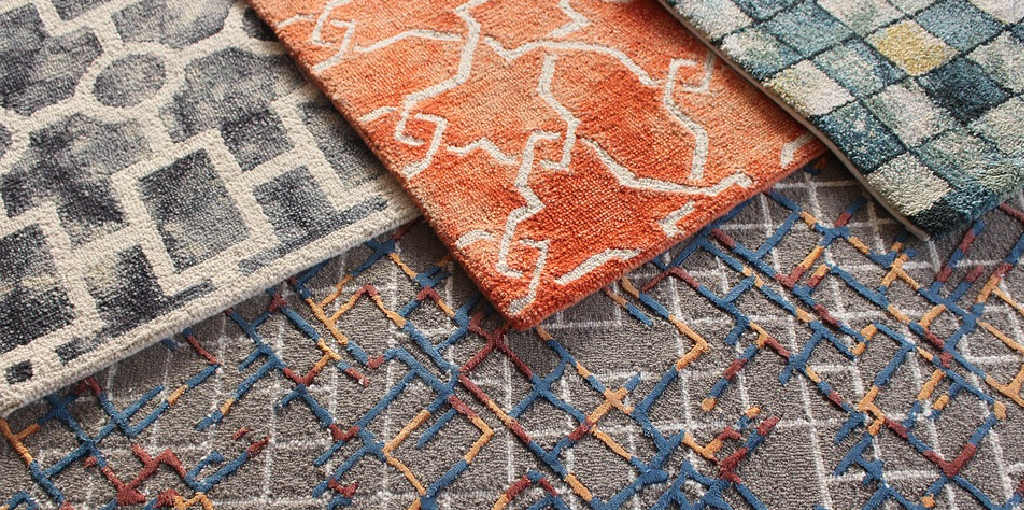 How to Keep a Rug From Curling