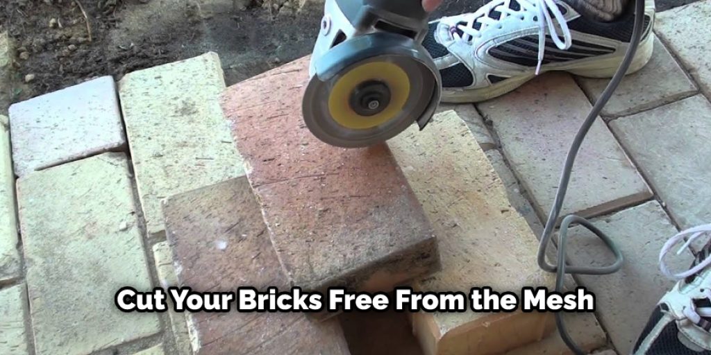 Cut Your Bricks Free From the Mesh