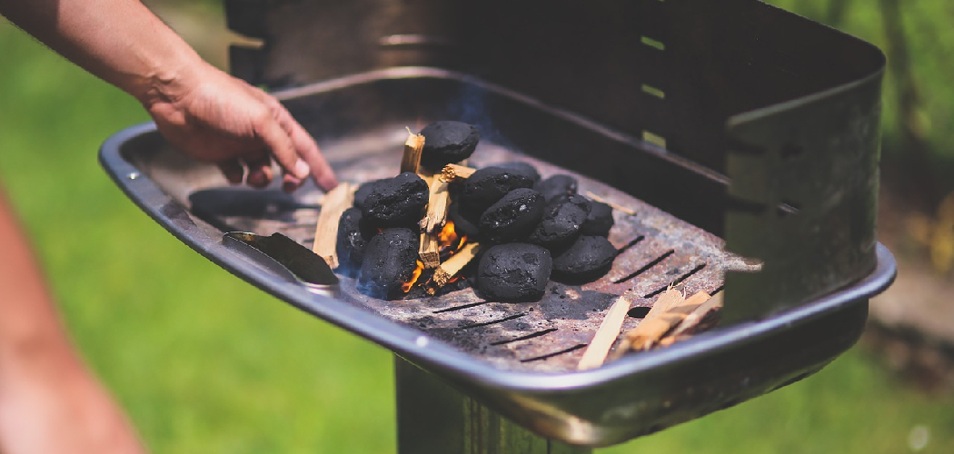 How to Light Charcoal With Cooking Oil