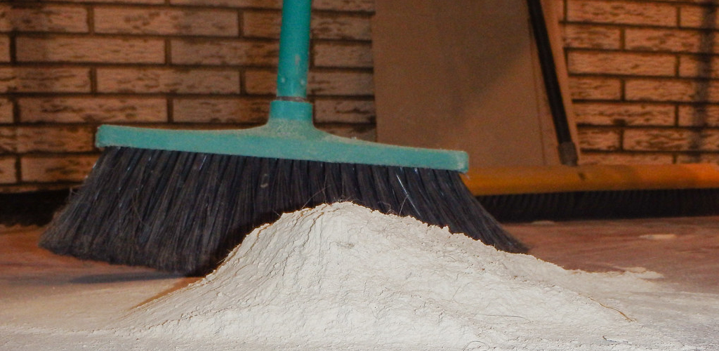 How to Clean Drywall Dust Off Hardwood Floors