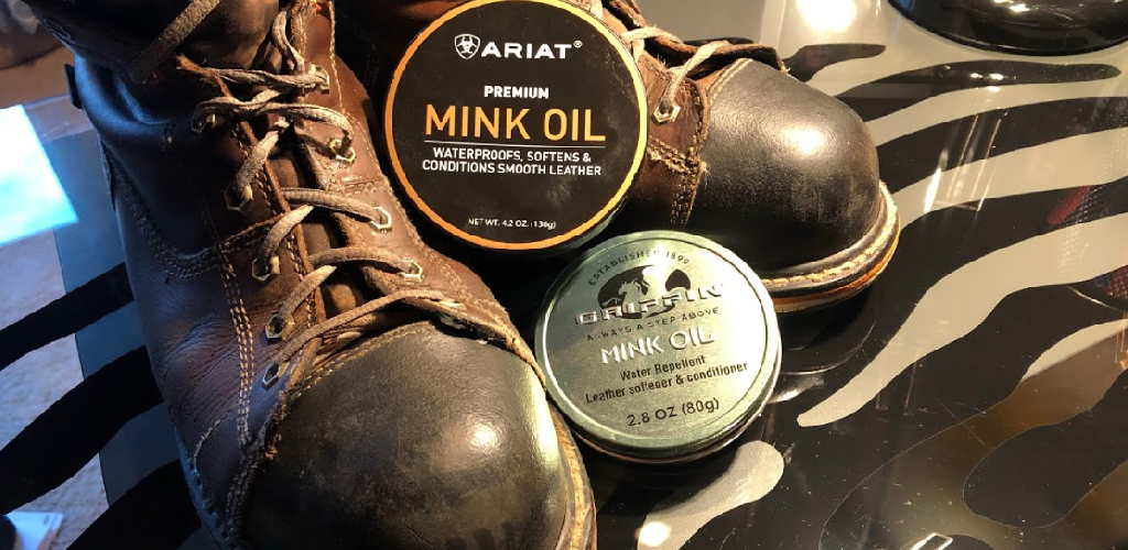 How to Put Mink Oil on Boots