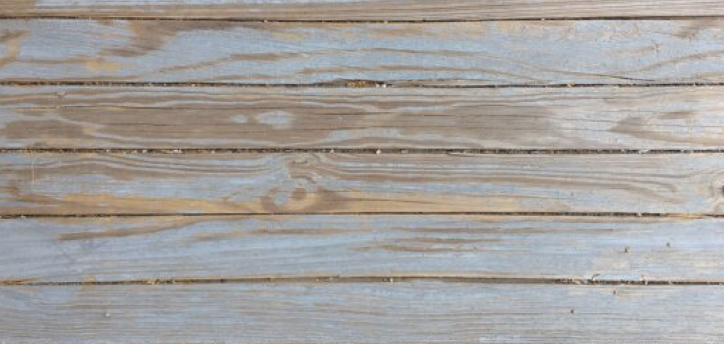 How to Remove Deck Paint From Vinyl Siding